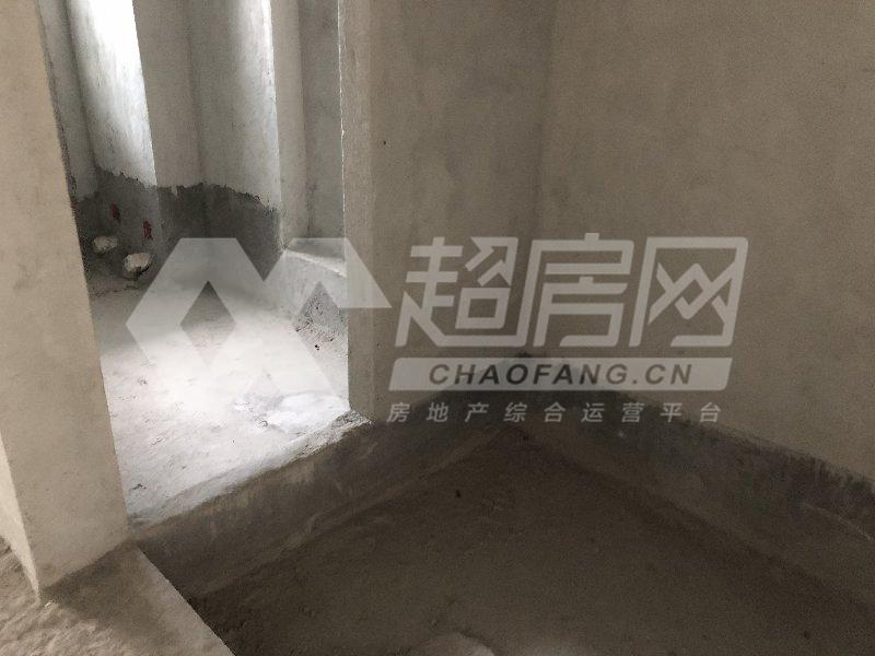 美的广场二手房厨房及卫生间