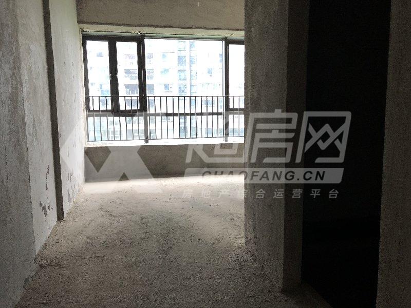 美的广场二手房卧室