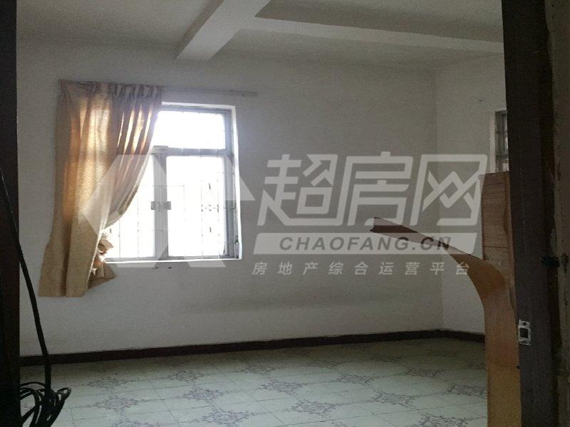 中区居委会二手房卧室