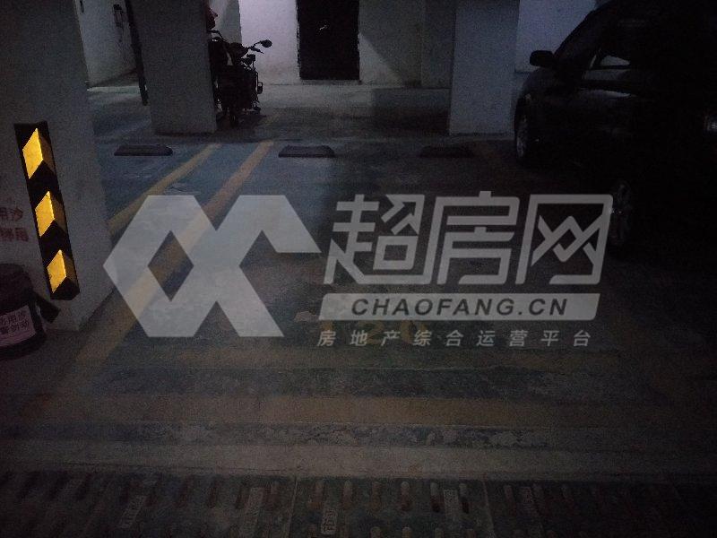 唯美尚筑二手房厨房及卫生间