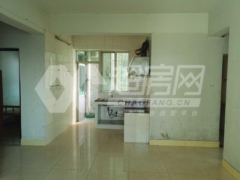 多喜中心二手房客厅