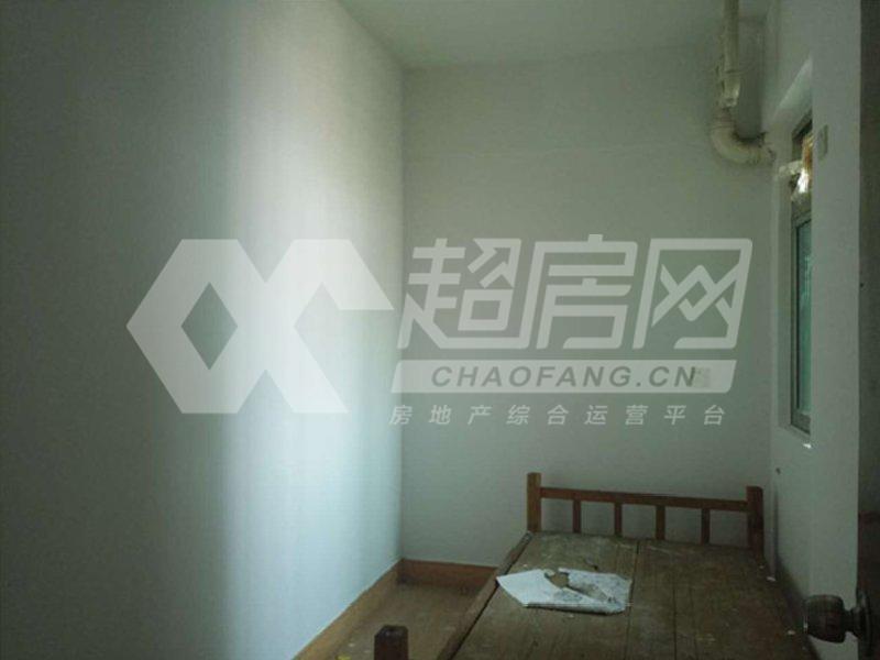 多喜中心二手房卧室