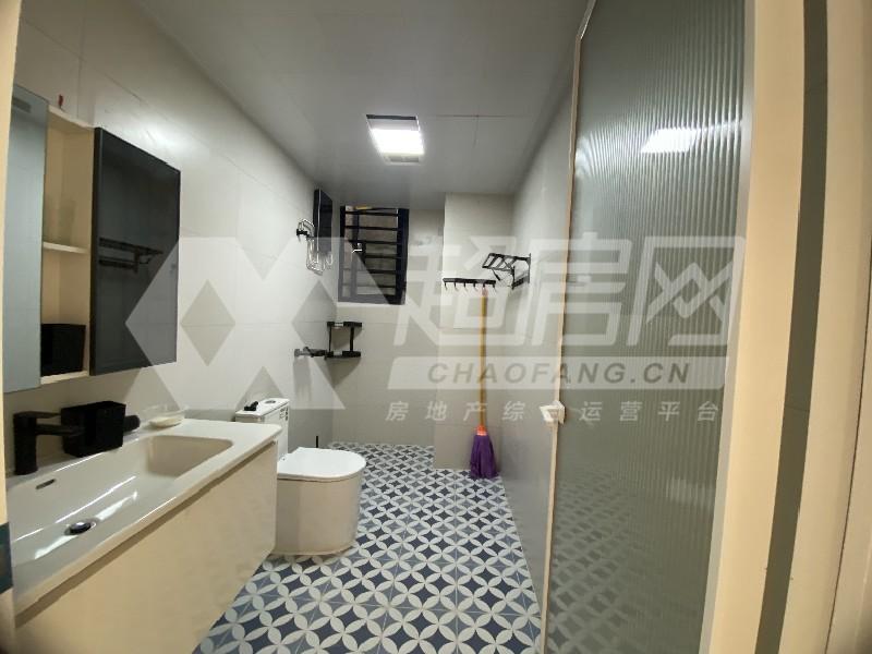 黄连居委会出租房厨房及卫生间