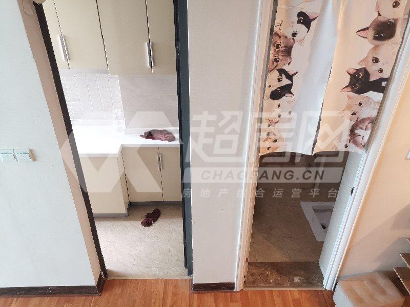 万邦商业广场二手房卧室