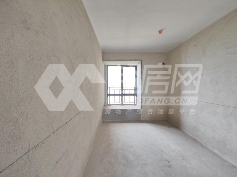 龙湖春江名城二手房卧室