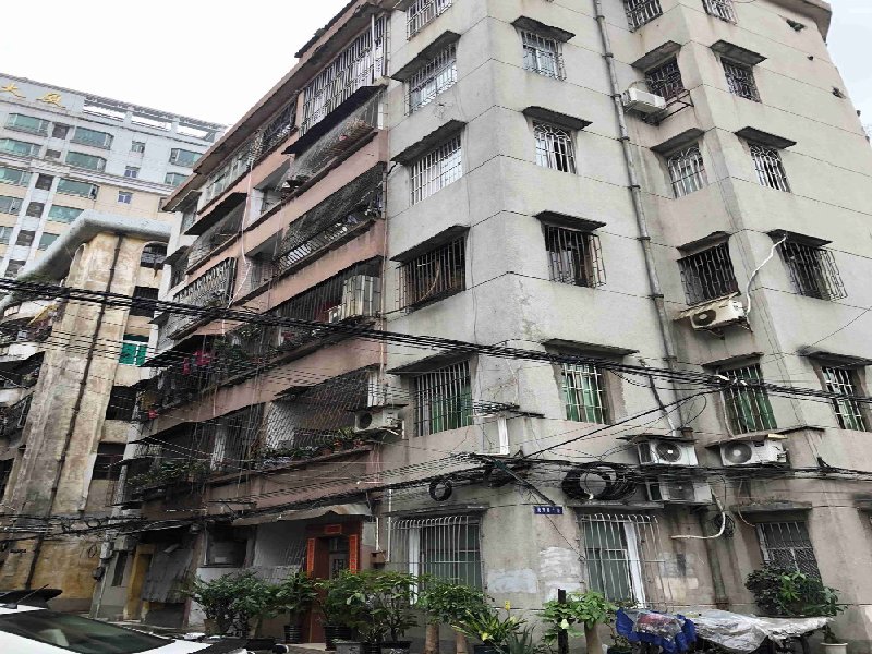 顺德区大良龙京小区住宅68万