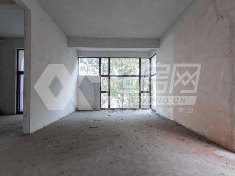 凯丽山庄二手房客厅