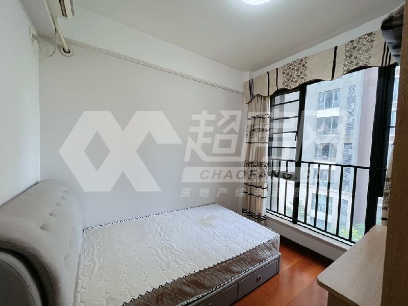 万科沁园二手房卧室