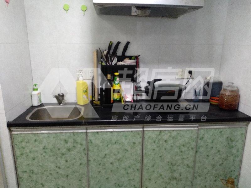 水悦城邦二手房厨房及卫生间