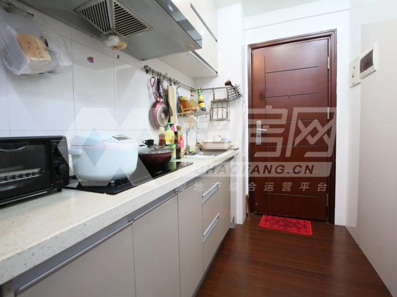 西山上筑二手房厨房及卫生间