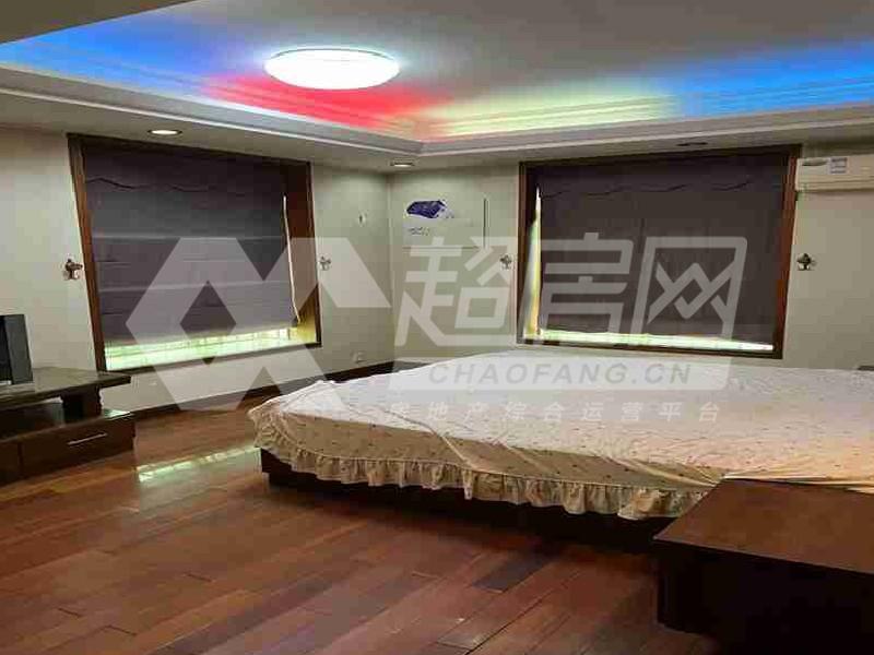 荟翠豪庭二手房卧室