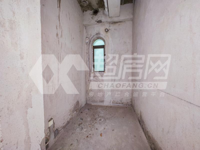 兰乔圣菲（别墅）二手房厨房及卫生间