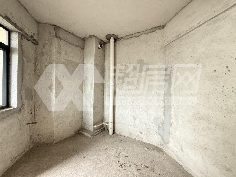 凯茵花园二手房厨房及卫生间