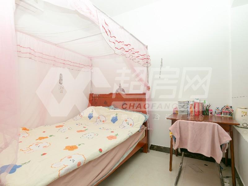 景悦名邸二手房卧室