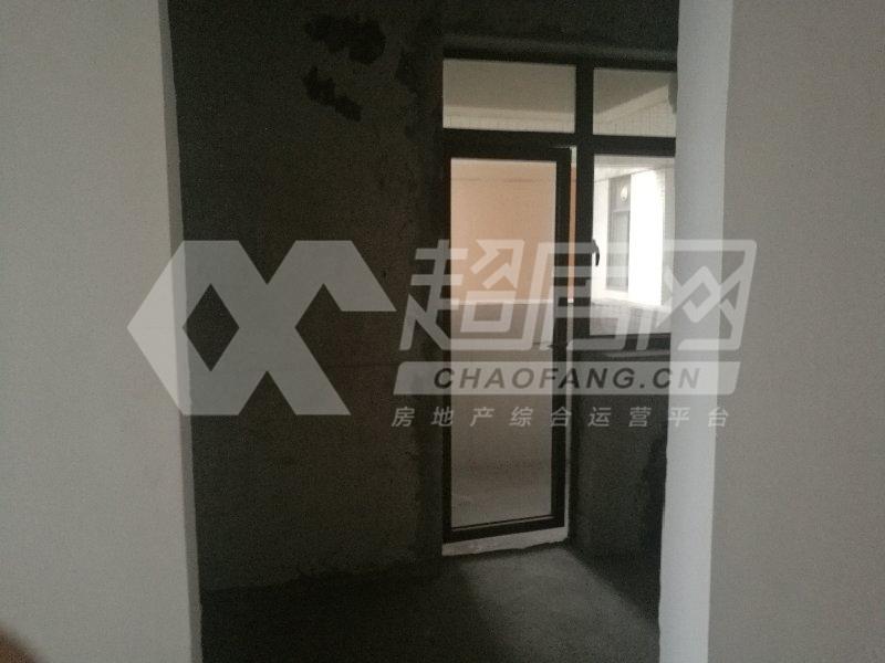 嘉信帝苑出租房厨房及卫生间