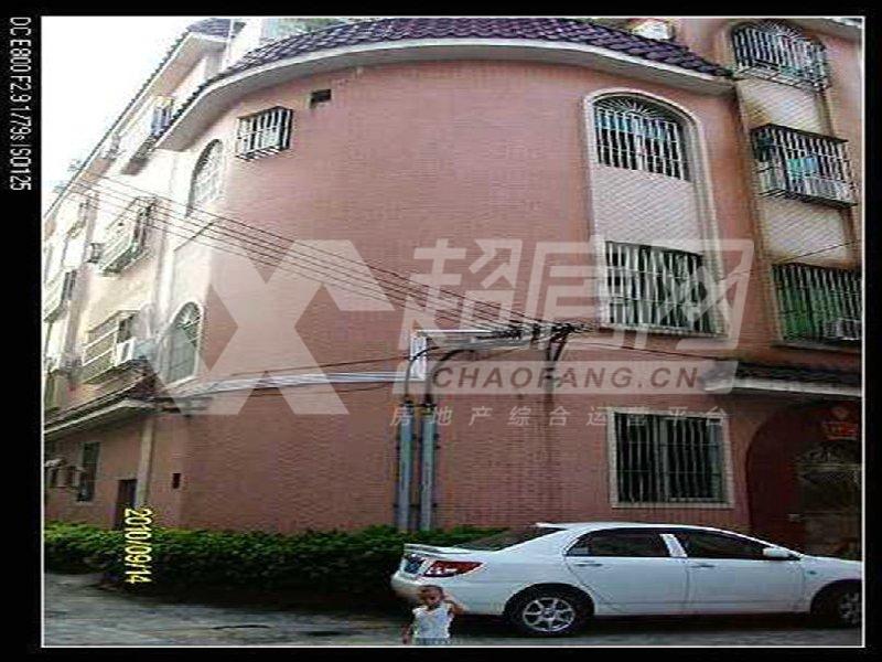 新桂居委会二手房卧室