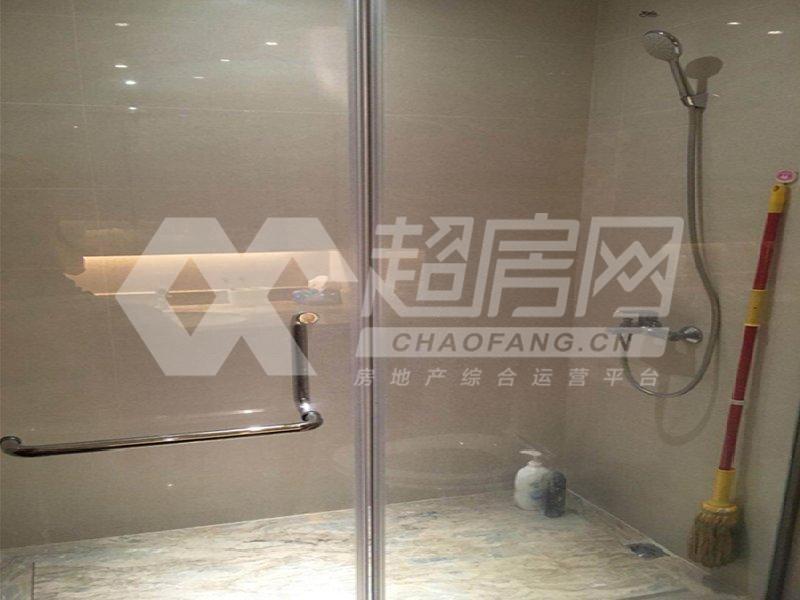 绿地国际花都二手房厨房及卫生间