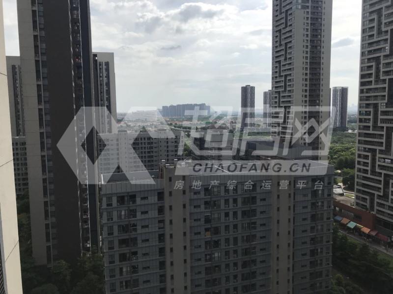 万科缤纷四季南区二手房厨房及卫生间