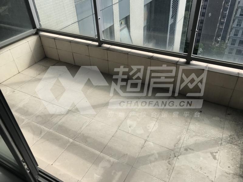 万科缤纷四季南区二手房卧室