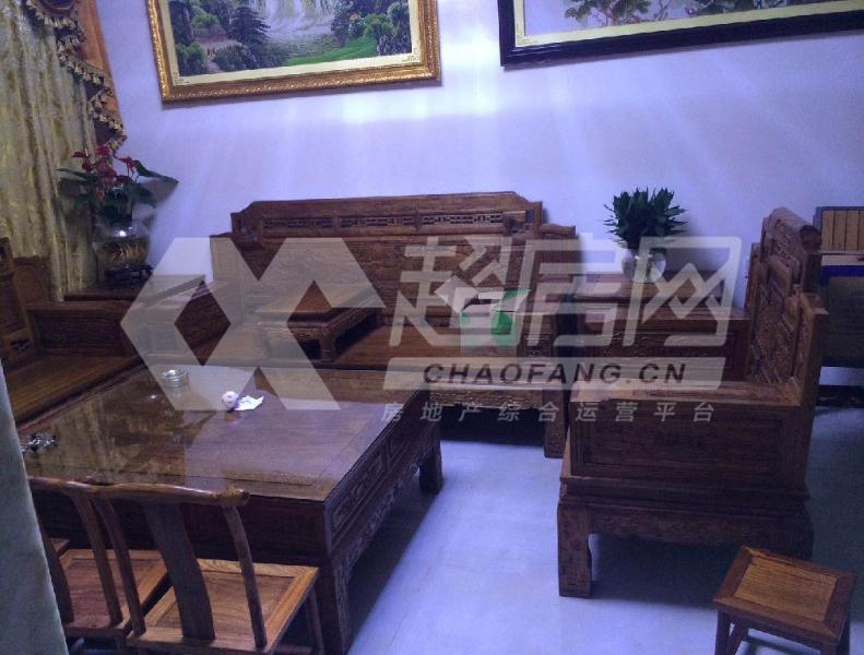 深业城二期二手房阳台