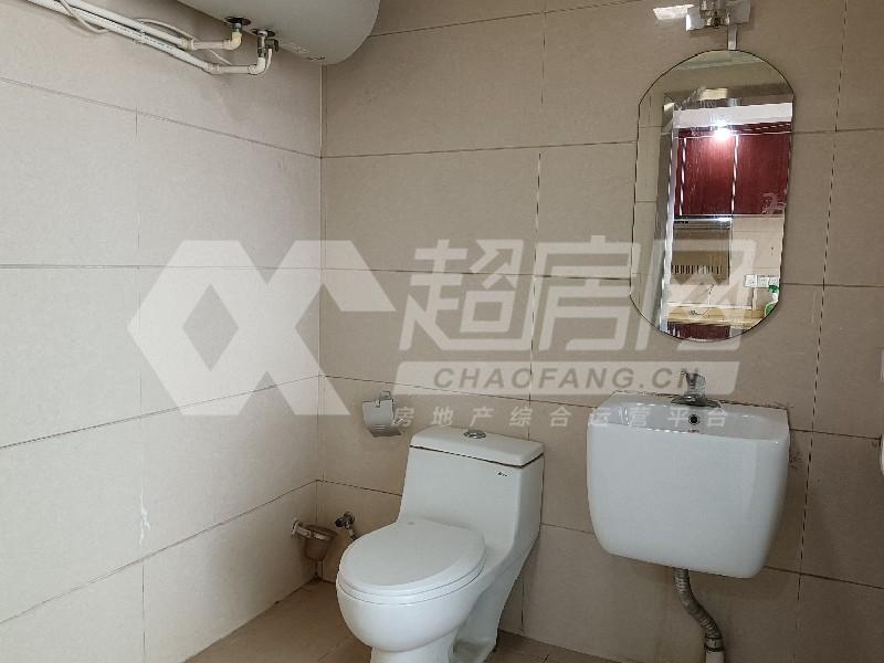 西山上筑出租房厨房及卫生间