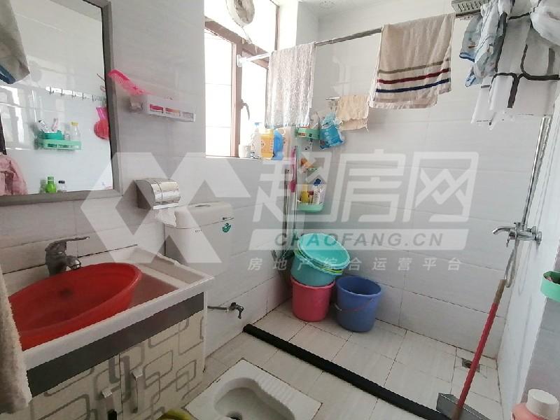 涛汇御河湾二手房厨房及卫生间