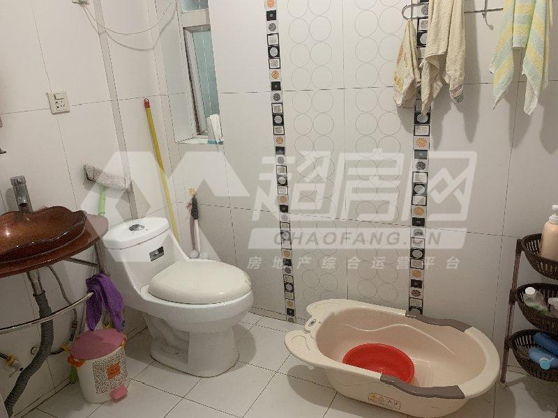 乐雅苑二手房露台