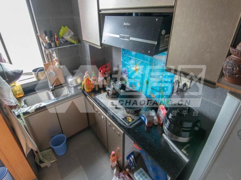 凤岭名都二手房厨房及卫生间