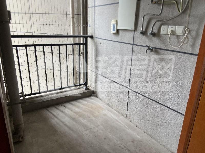 涛汇御河湾二手房阳台