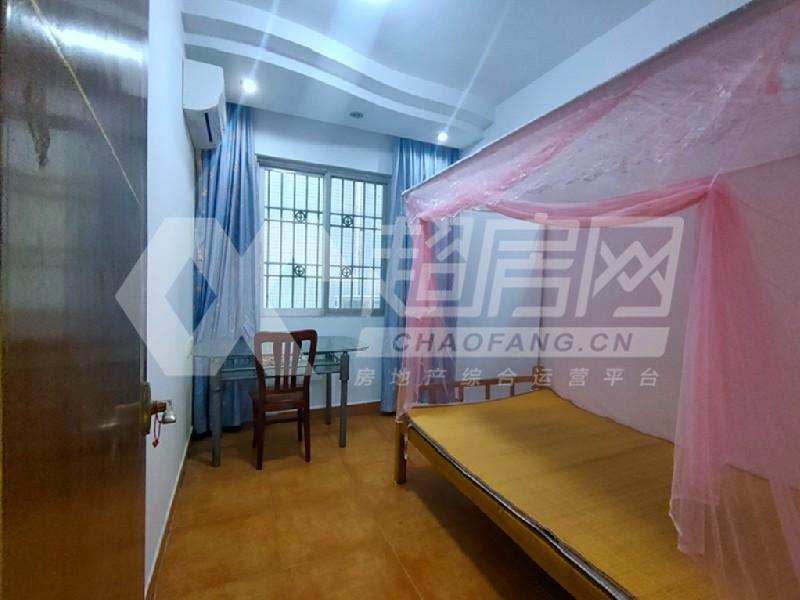 龙基豪庭二手房厨房及卫生间