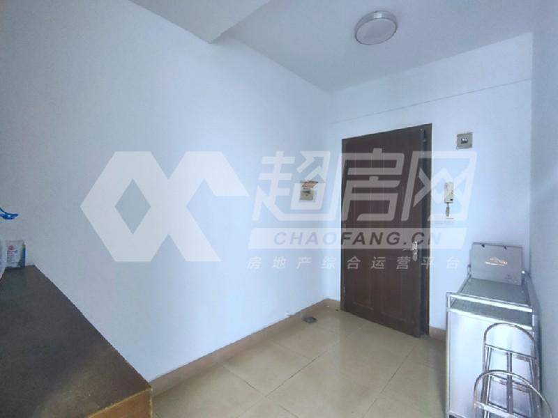 龙基豪庭二手房卧室