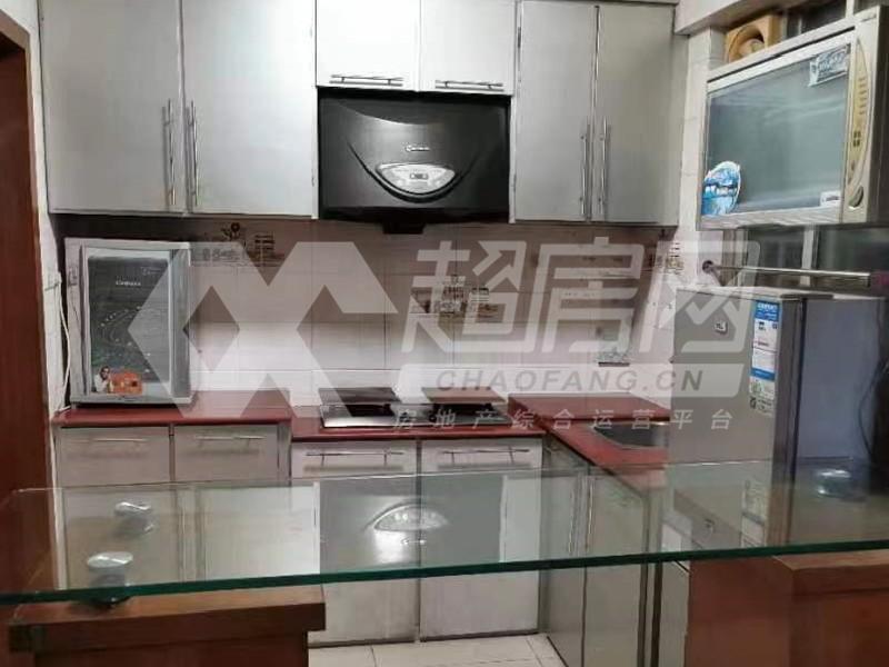 中信楼出租房厨房及卫生间