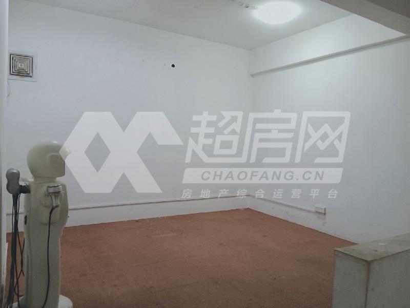 景汇名都二手房卧室