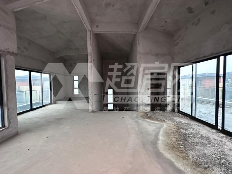 美的御海东郡（别墅）二手房露台