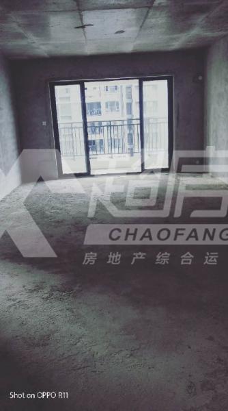 美的御海东郡二手房客厅