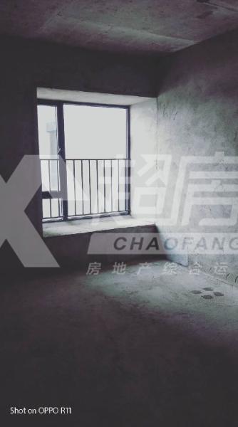 美的御海东郡二手房卧室