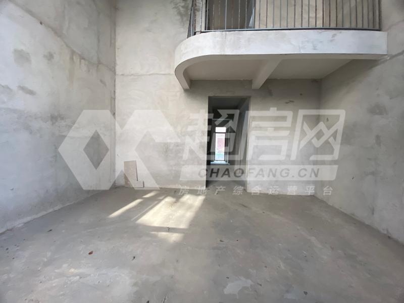 涛汇豪庭（别墅）二手房客厅