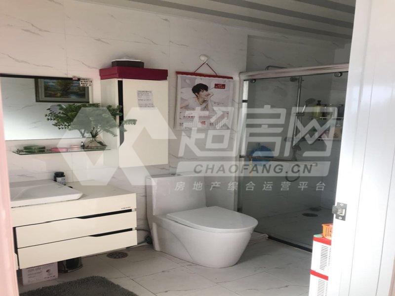新境界二手房厨房及卫生间