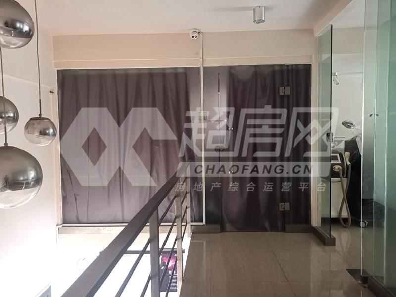 万邦商业广场二手房卧室