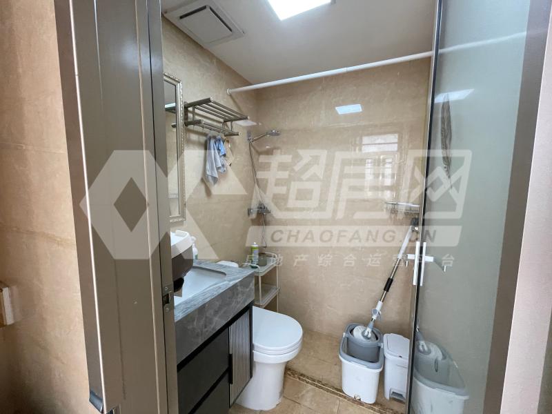 水悦城邦二手房厨房及卫生间