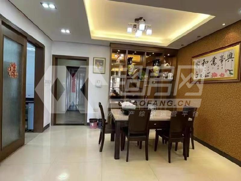 凯蓝名都二手房客厅
