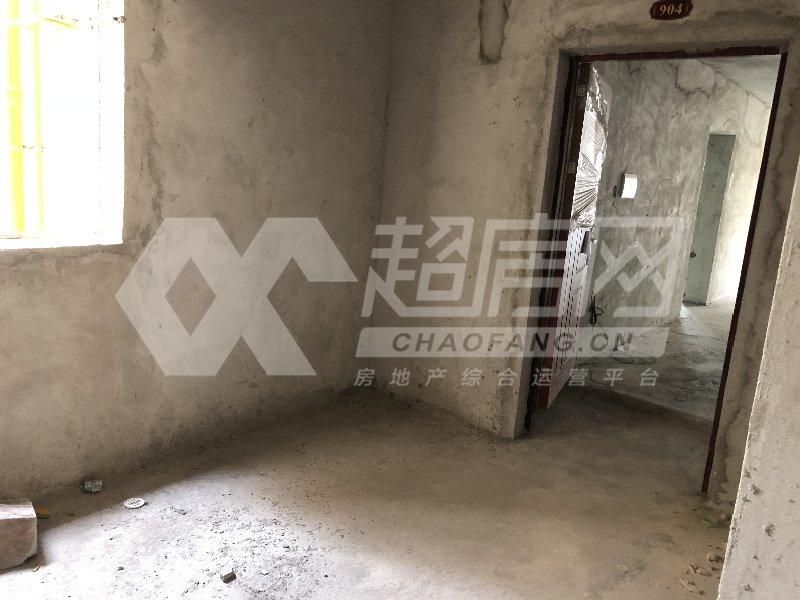 水岸珑庭二手房客厅