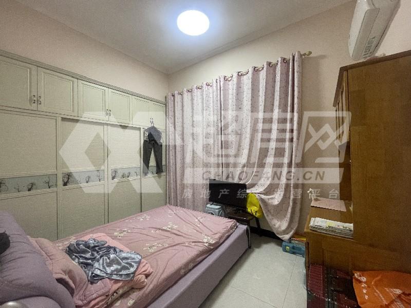东宁住宅区二手房卧室
