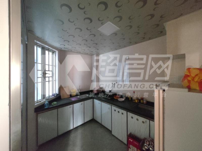 美景大厦二手房厨房及卫生间