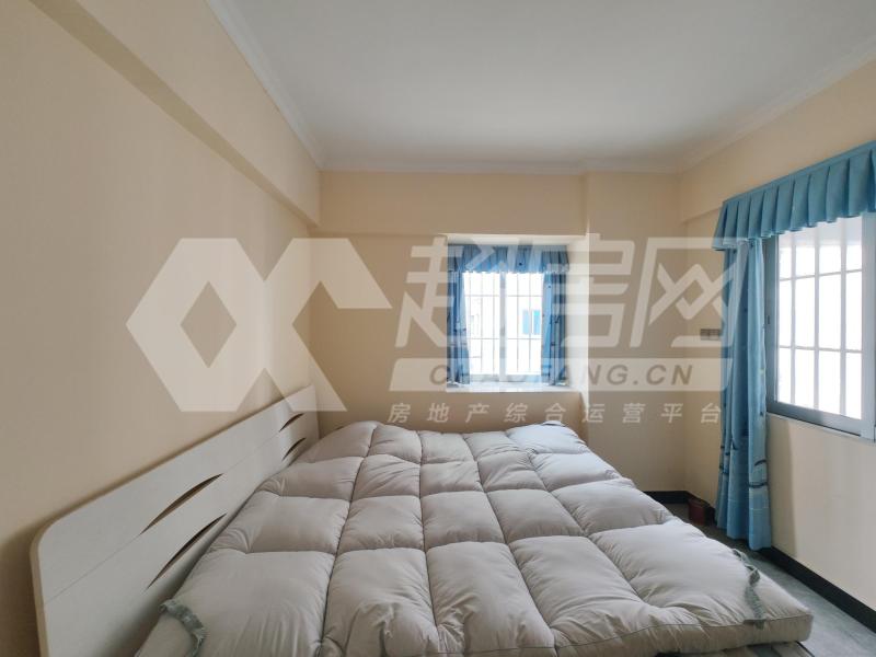美景大厦二手房卧室