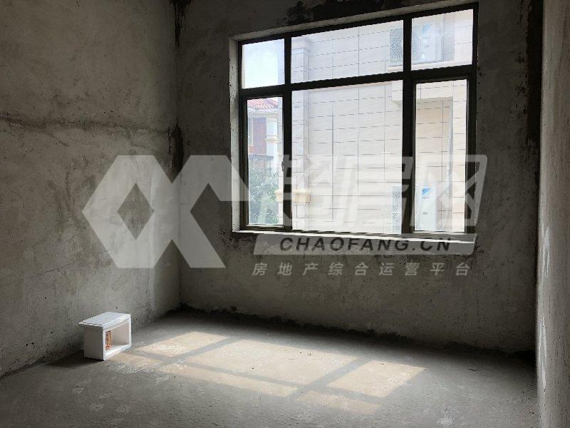 康格斯花园（别墅）二手房卧室