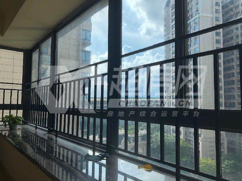 容桂碧桂园二手房阳台