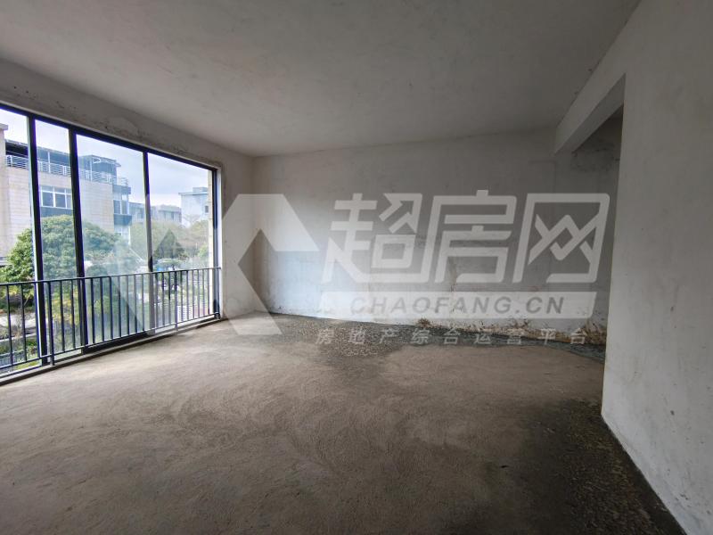 东逸湾（别墅）二手房卧室