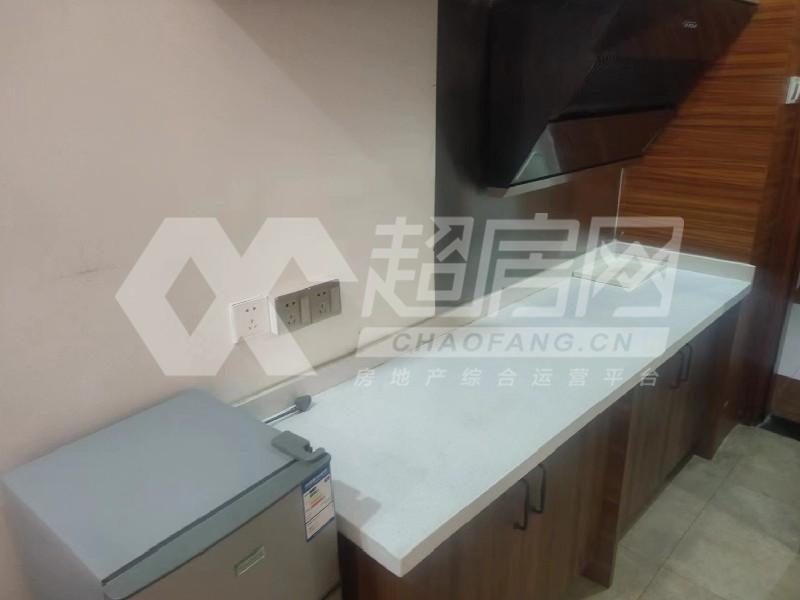 尚墅君庭二手房厨房及卫生间