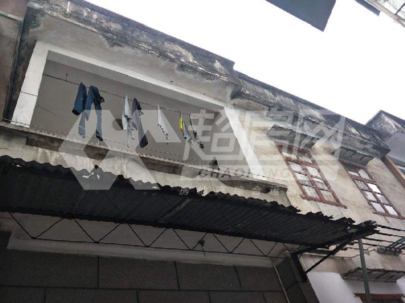 常教居委会二手房厨房及卫生间